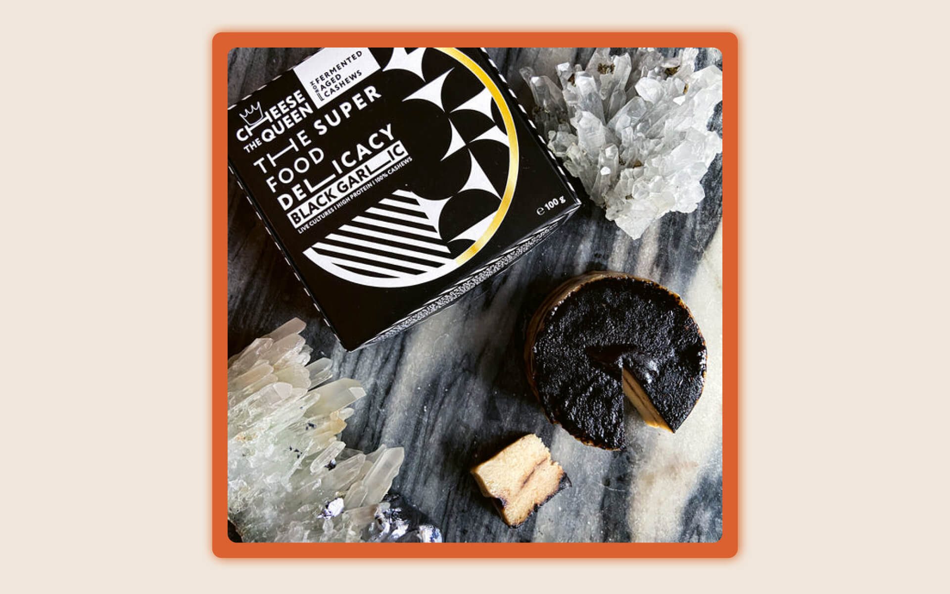 Delikatess Käse-Alternative "Black Garlic"